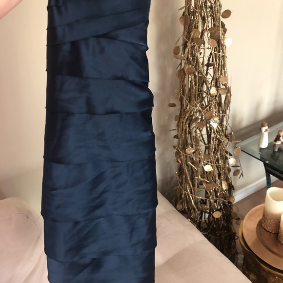 Strapless dress size small (4-6) - Picture 10 of 12